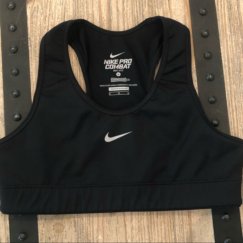 Sports bra